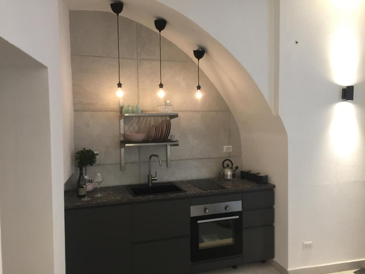 Casa Abbatuzzu Lägenhet Acireale Exteriör bild